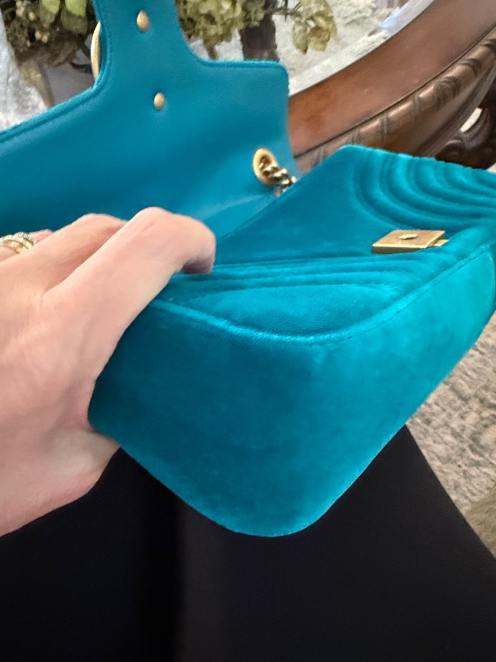Gucci Teal Velvet GG Marmont Shoulder Bag with Gold Hardware - Picture 10 of 10